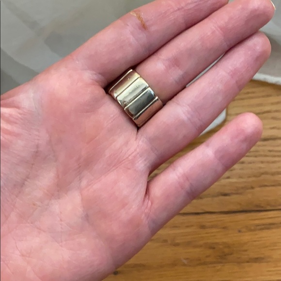 Giant 70s inspired cocktail ring - Picture 7 of 7